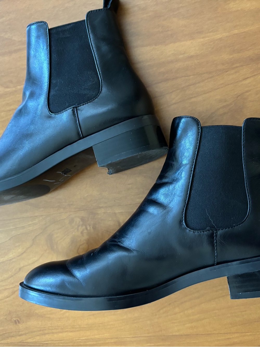 Zara black leather Chelsea ankle boots Sz 38 7.5